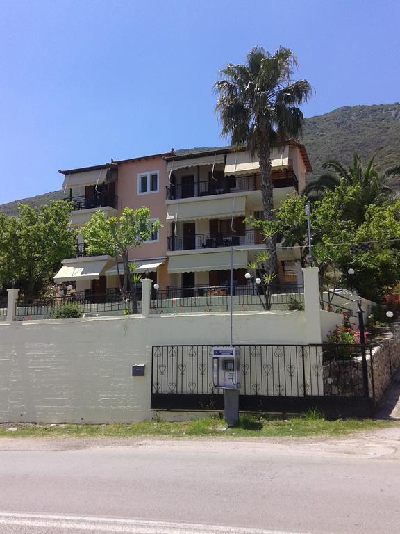 Aggeliki Apartments Никиана Стая снимка